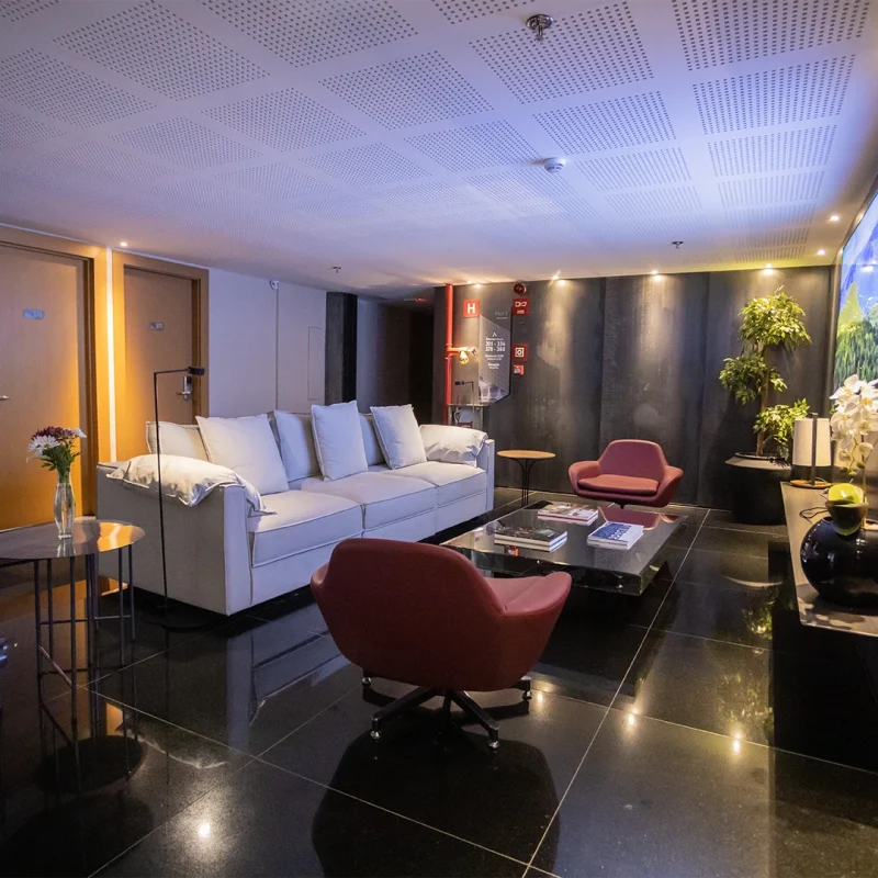 hotel8.webp